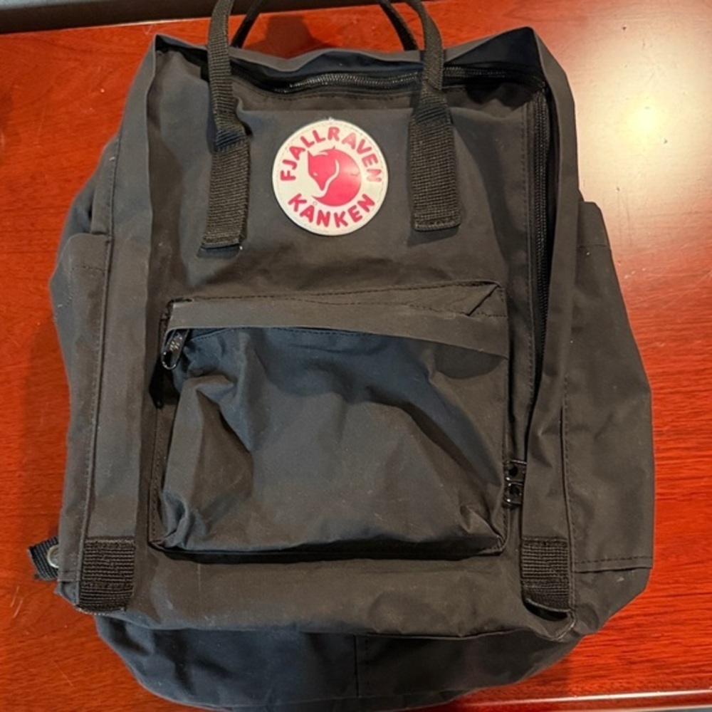 Kånken Black Backpack